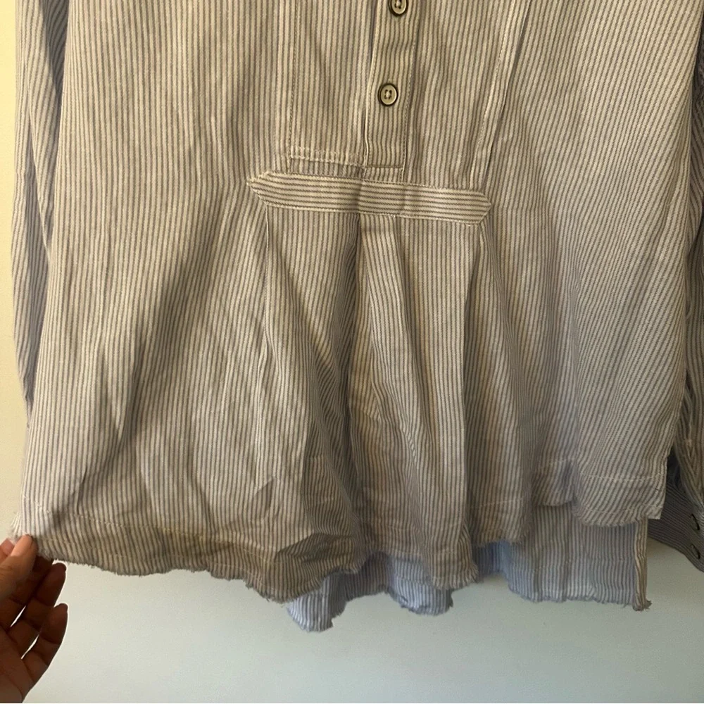 ⭐️ We The Free Blue Striped Button-Up Shirt - Picture 5 of 8